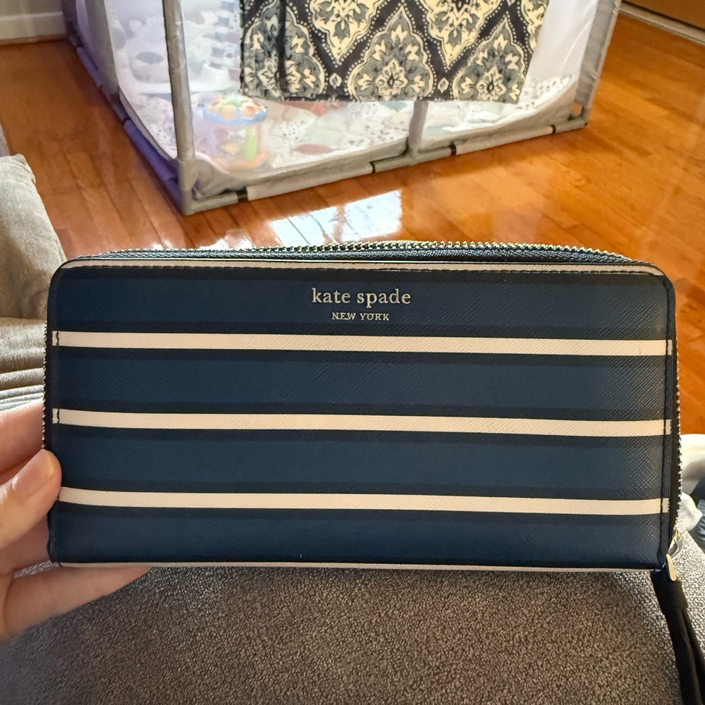 Kate Spade New York Cameron York Stripe Large Continental Wallet